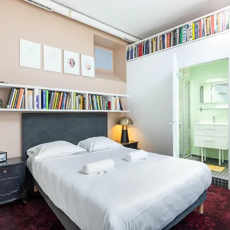Guestready - Artist Loft With A Vertical Garden París Exterior foto